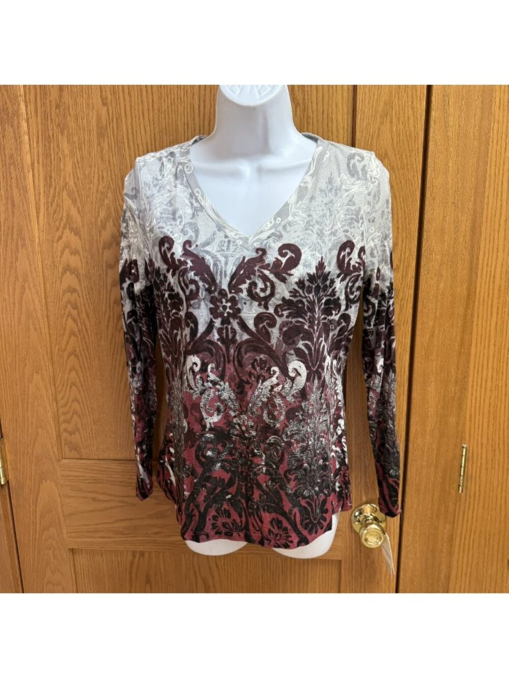 NWT Liz Claiborne Petite Paisley Scroll Print Top - PS - Petite Small